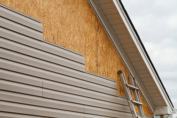 Professional Emergency Siding Repair technician working in Plymouth Meeting, PA